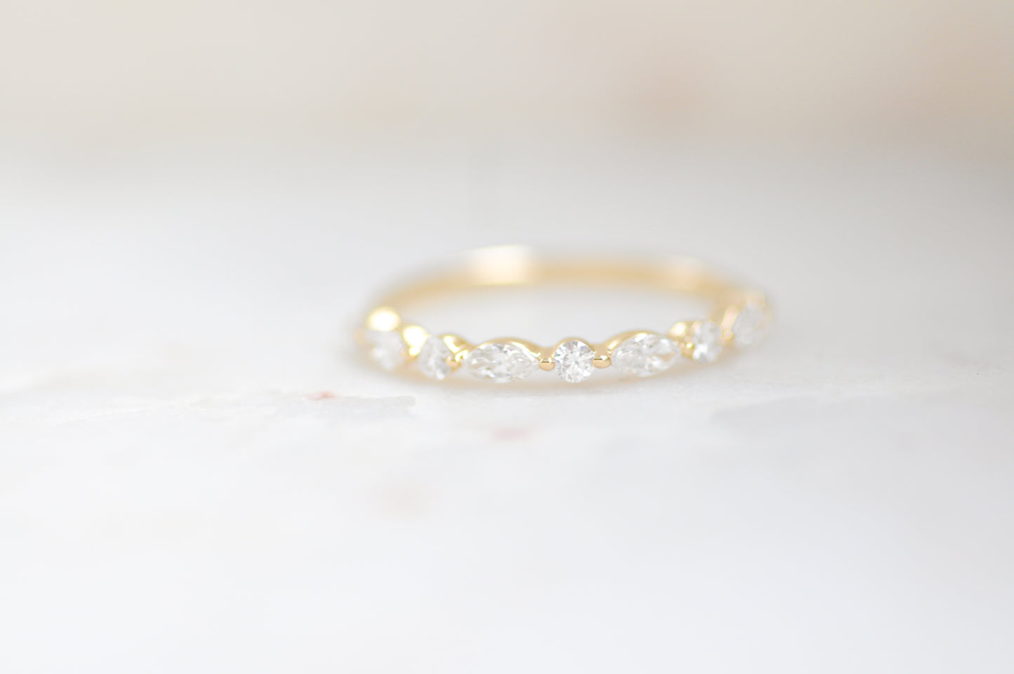 Round + Marquise Bubble Band