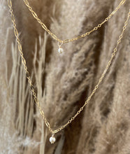 Load image into Gallery viewer, Pearl Dangle Necklace
